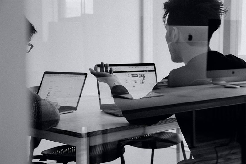 SaaS vs COTS (Commercial off the Shelf) software: What's the Difference?