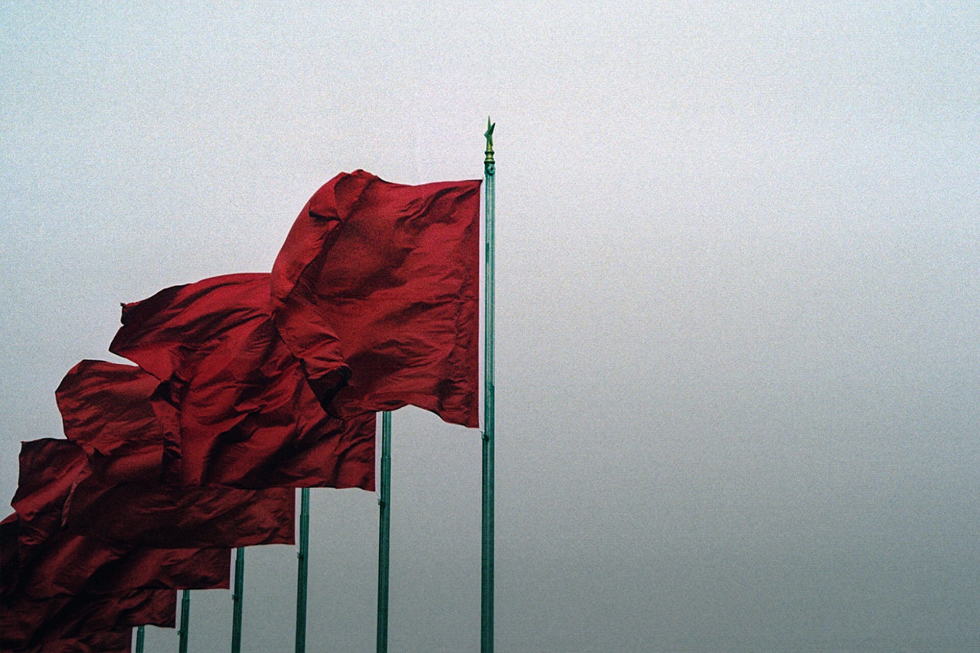 10 Critical Red Flags to Watch Out for When Choosing Your MVP Software Development Services